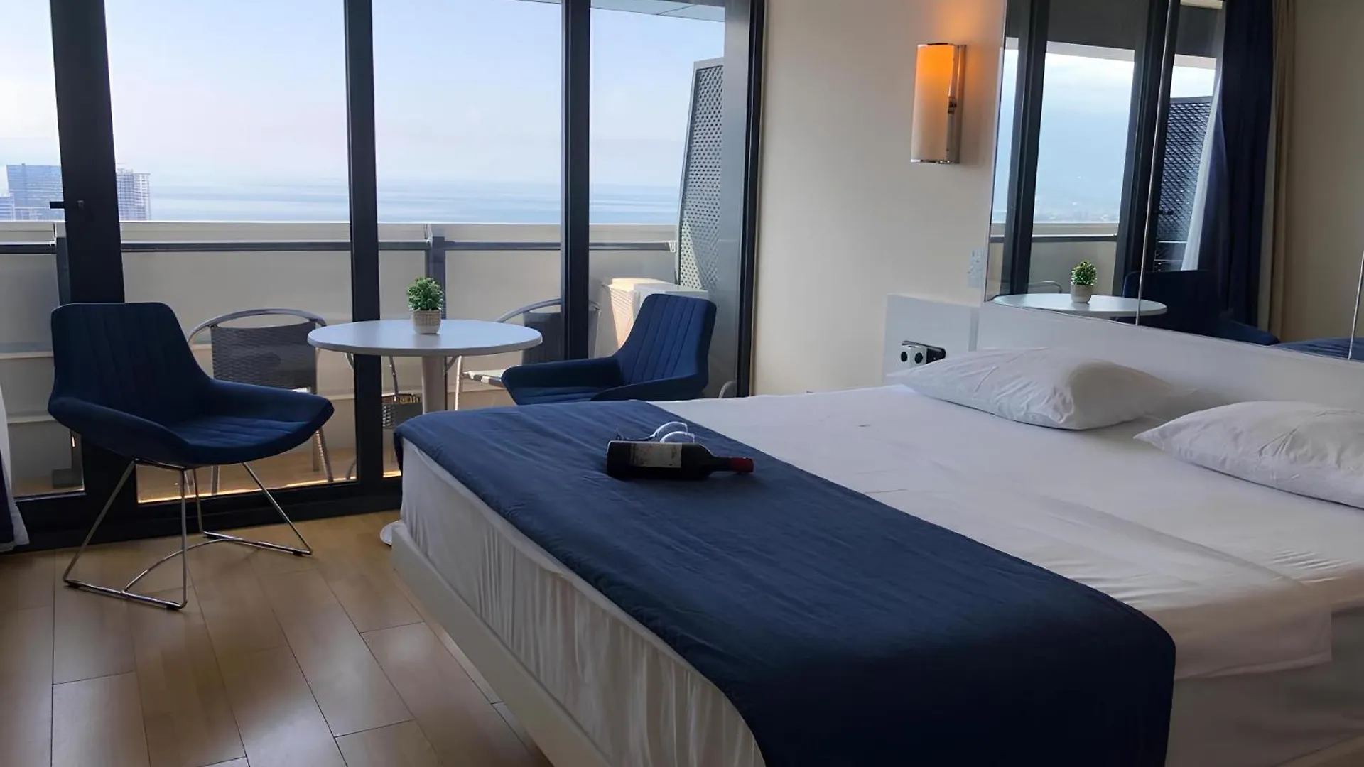 Batumi Orbi City Aparthotel 0*,  Georgia