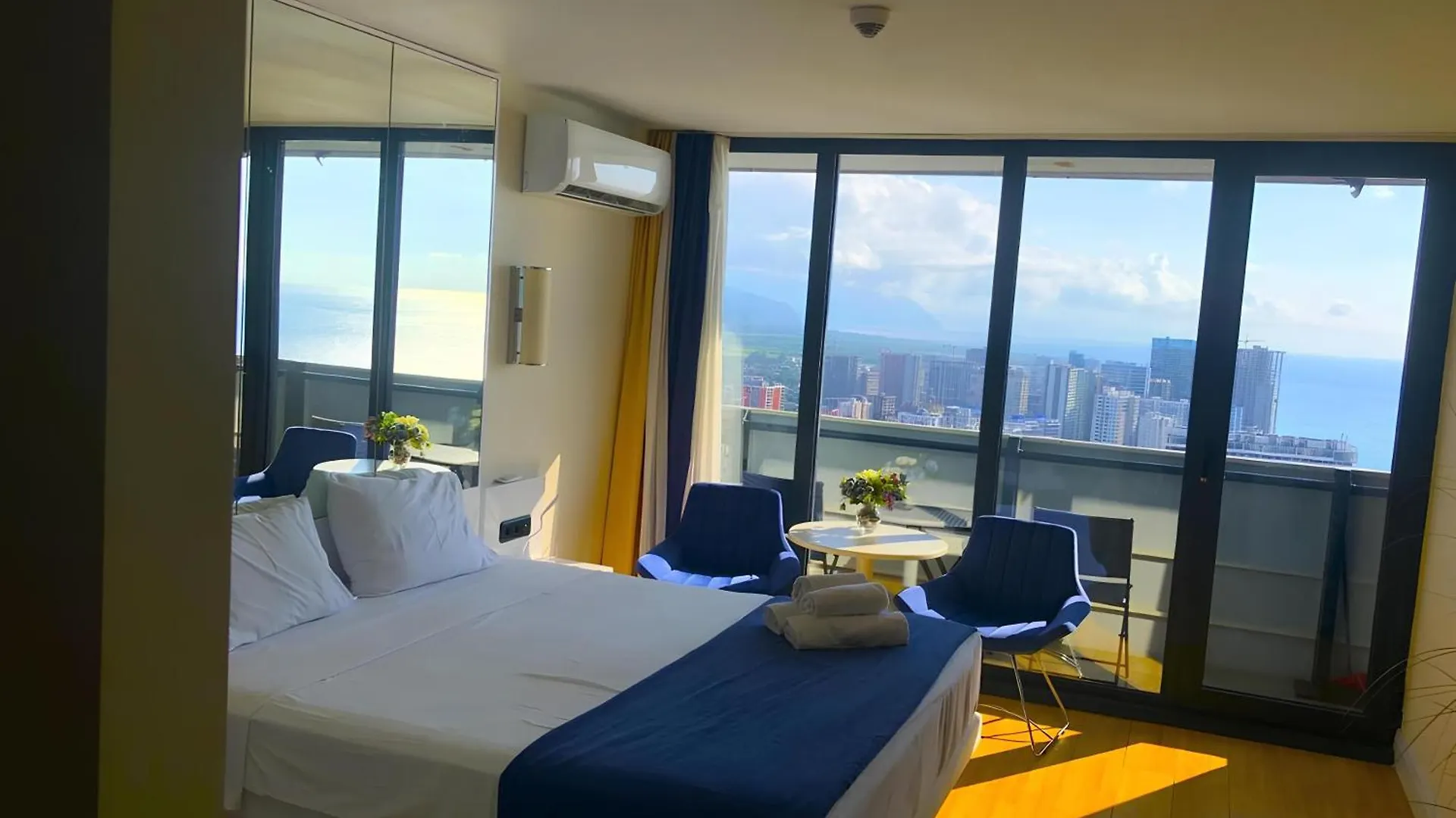Batumi Orbi City Aparthotel Hostal